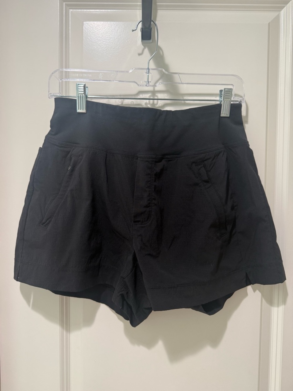 Athleta Black Trekkie Shorts 2021